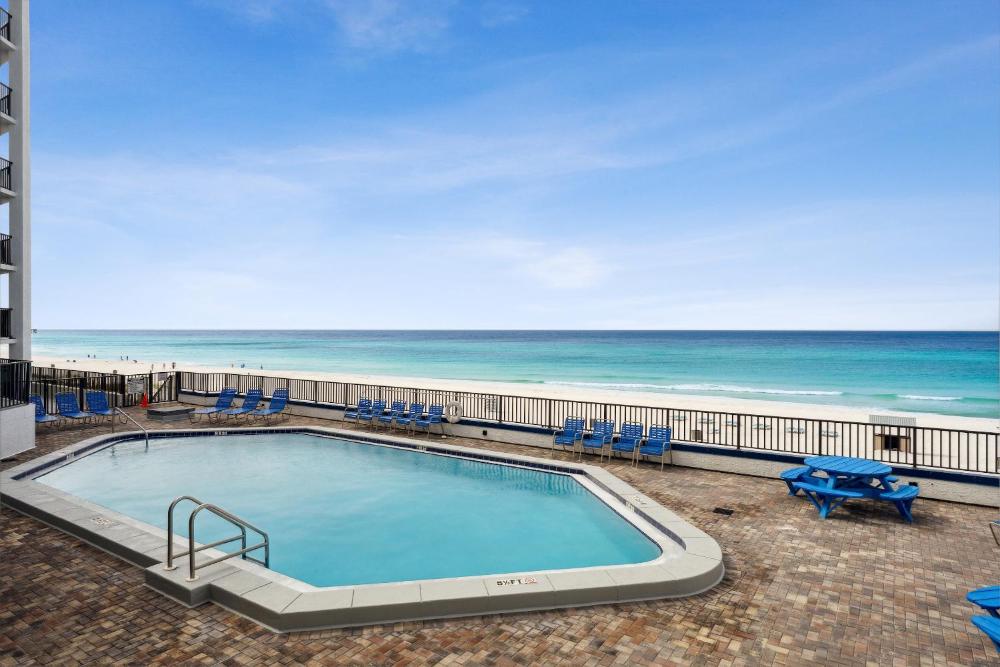 Two-Bedroom Apartment - Oceanfront  interior